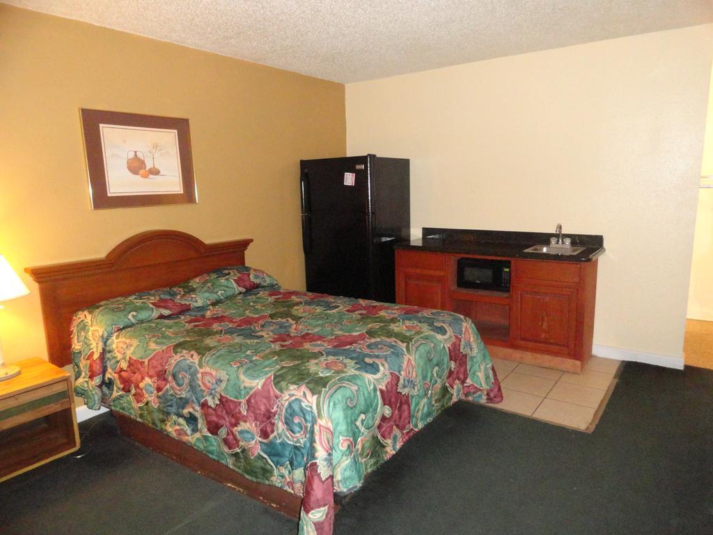 La Vista Inn Clovis Ruang foto